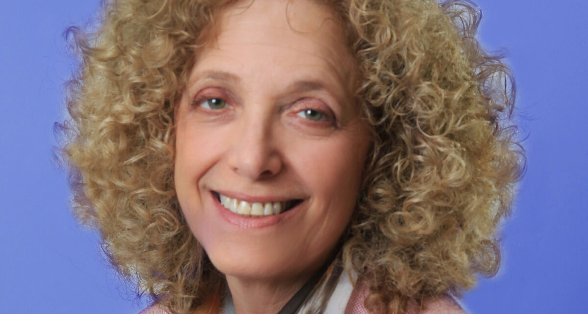 Lisa Stack's Instagram, Twitter & Facebook on IDCrawl